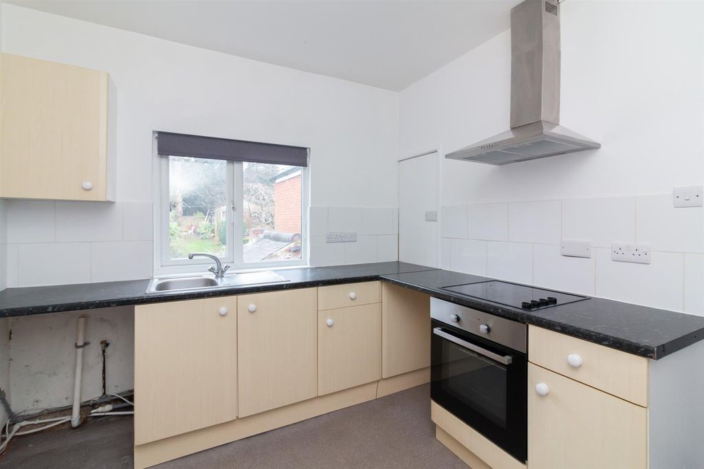 Property photo 2 of 7 Picture No. 04