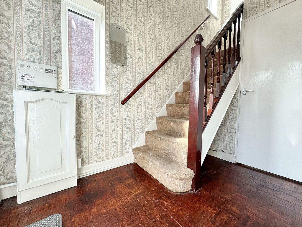 Property photo 3 of 48