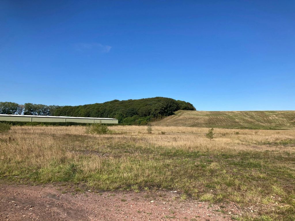 Property photo 3 of 7 Image 3