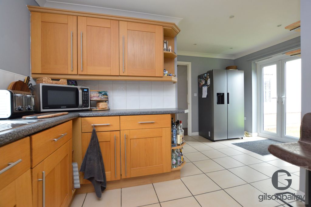 Property photo 2 of 14 Dsc_1037