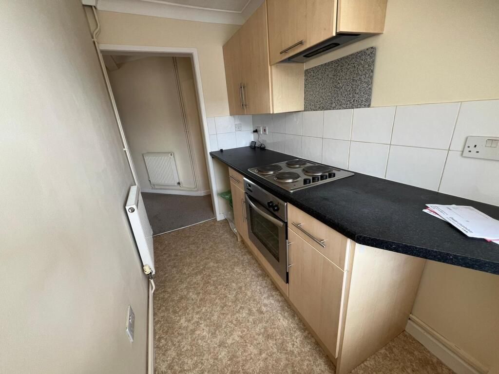 Property photo 2 of 5 Kitchen