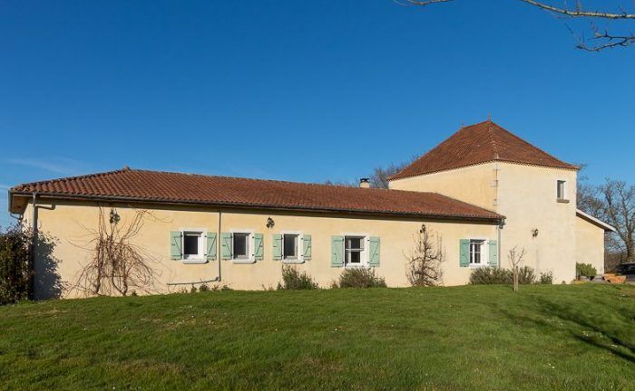 Property photo 1 of 29