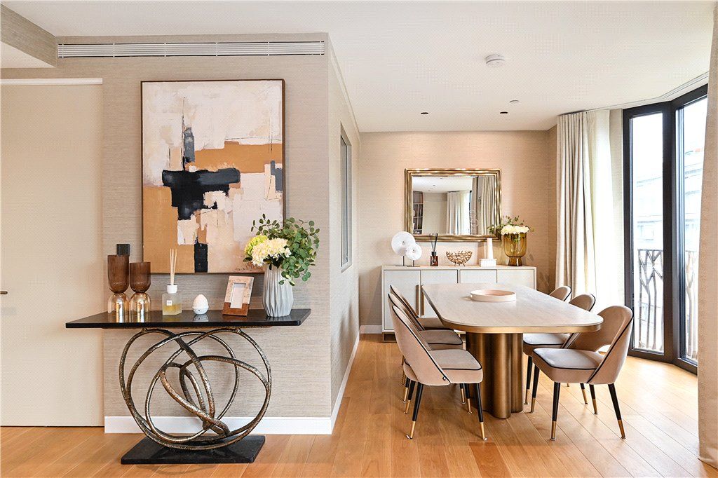 Property photo 2 of 14 Picture No. 03