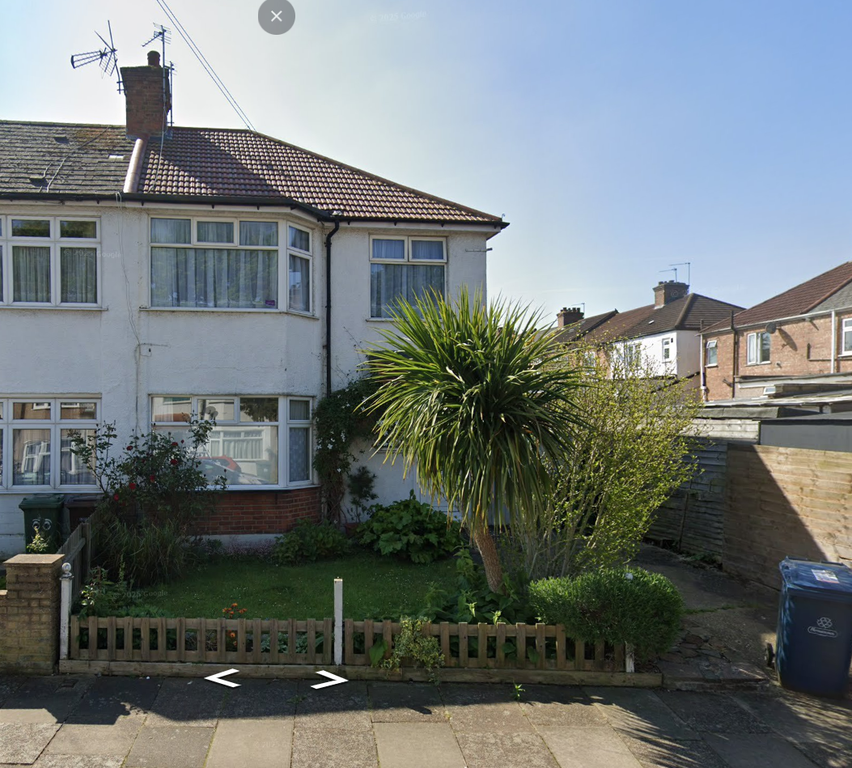 Property photo 1 of 6