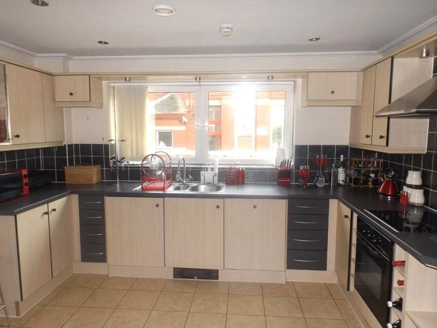 Property photo 3 of 14 Open Plan Kitchen