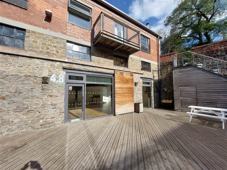 Property photo 2 of 4
