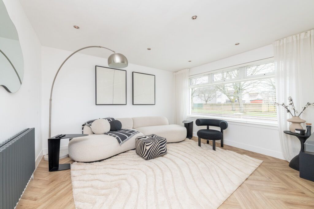 Property photo 2 of 23