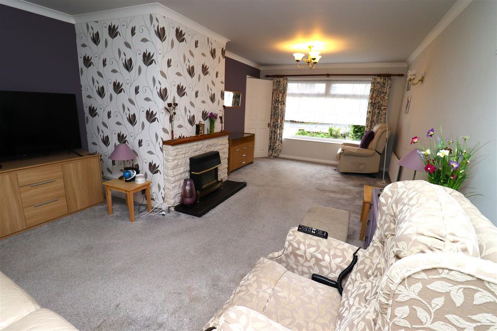 Property photo 2 of 15 Img_5327.Jpg