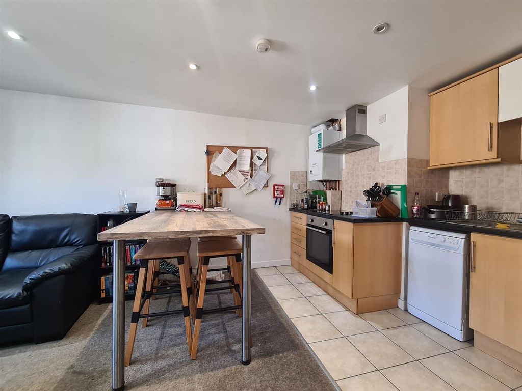 Property photo 3 of 10 Img-20251111-Wa0140.Jpg