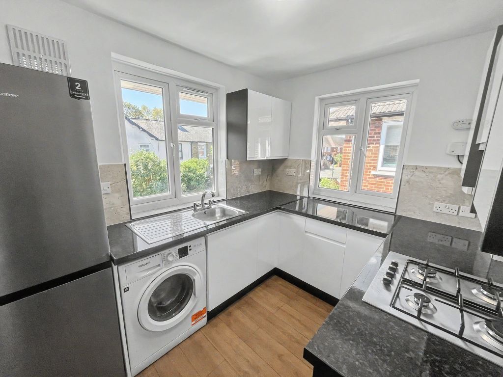 Property photo 2 of 9