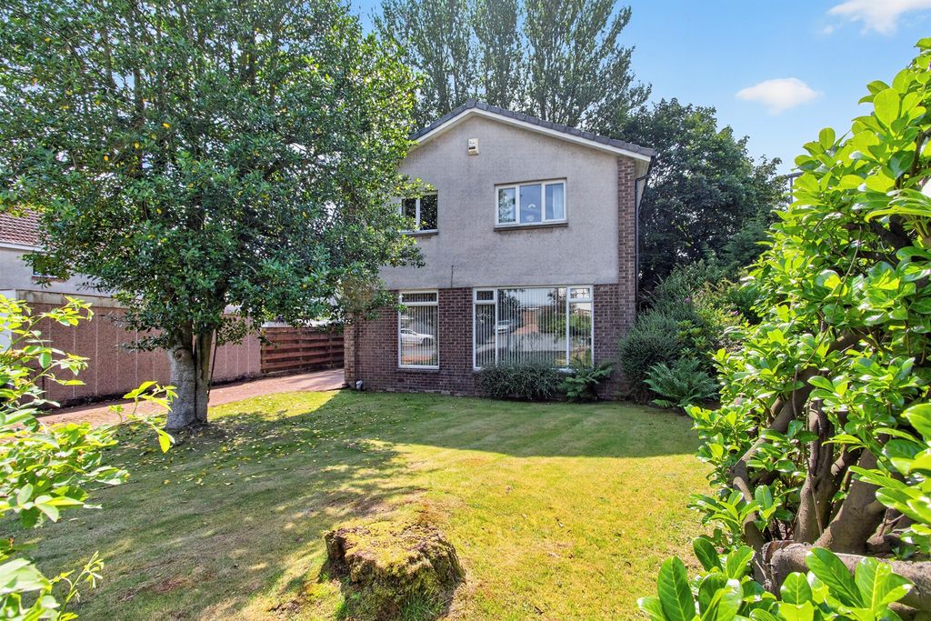 Property photo 1 of 22