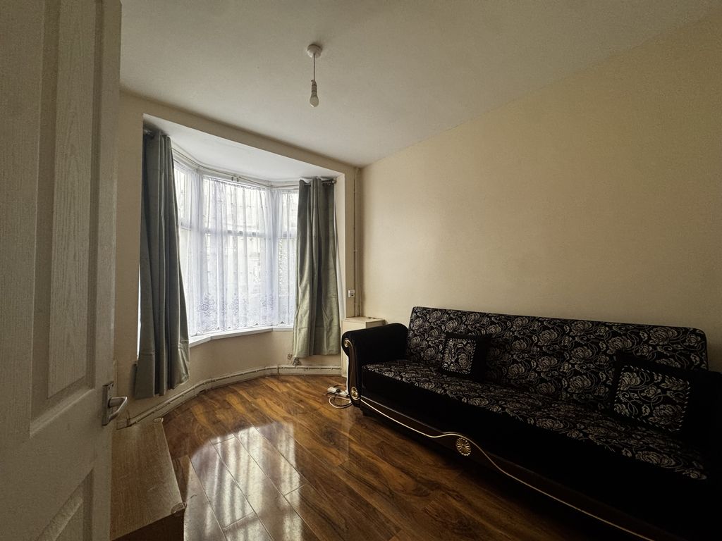 Property photo 1 of 16 Reception Room 1