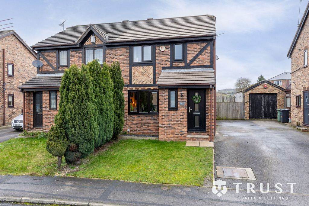 Property photo 1 of 30