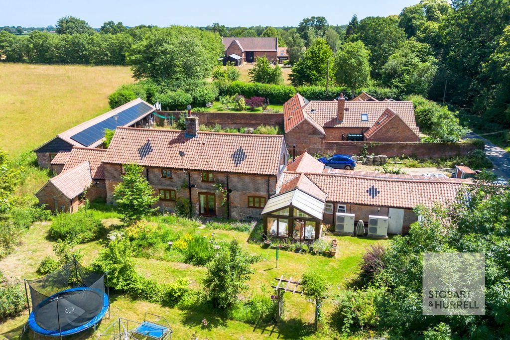 Property photo 1 of 35 Aerial Rear