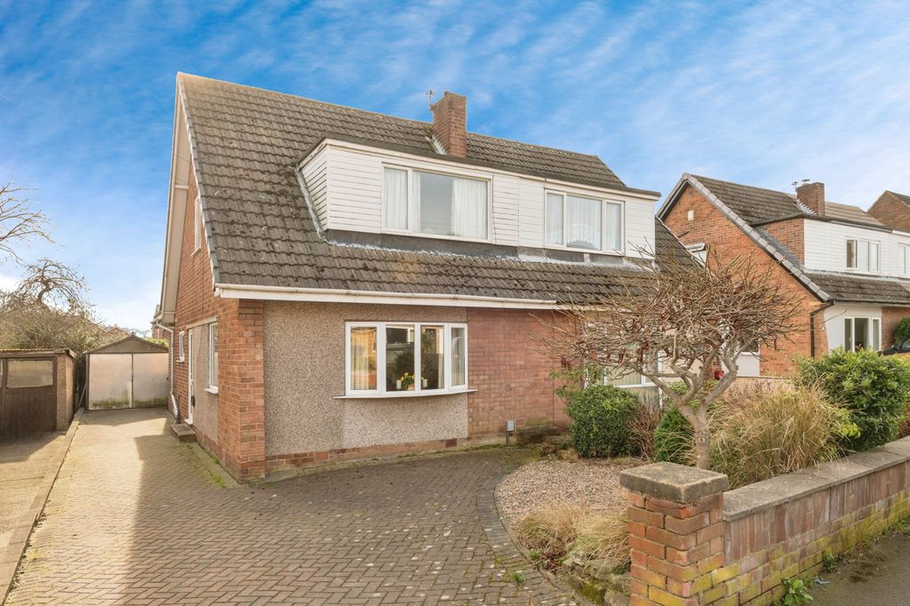 Property photo 1 of 15