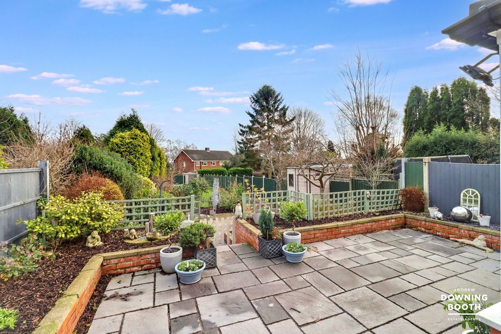 Property photo 2 of 41