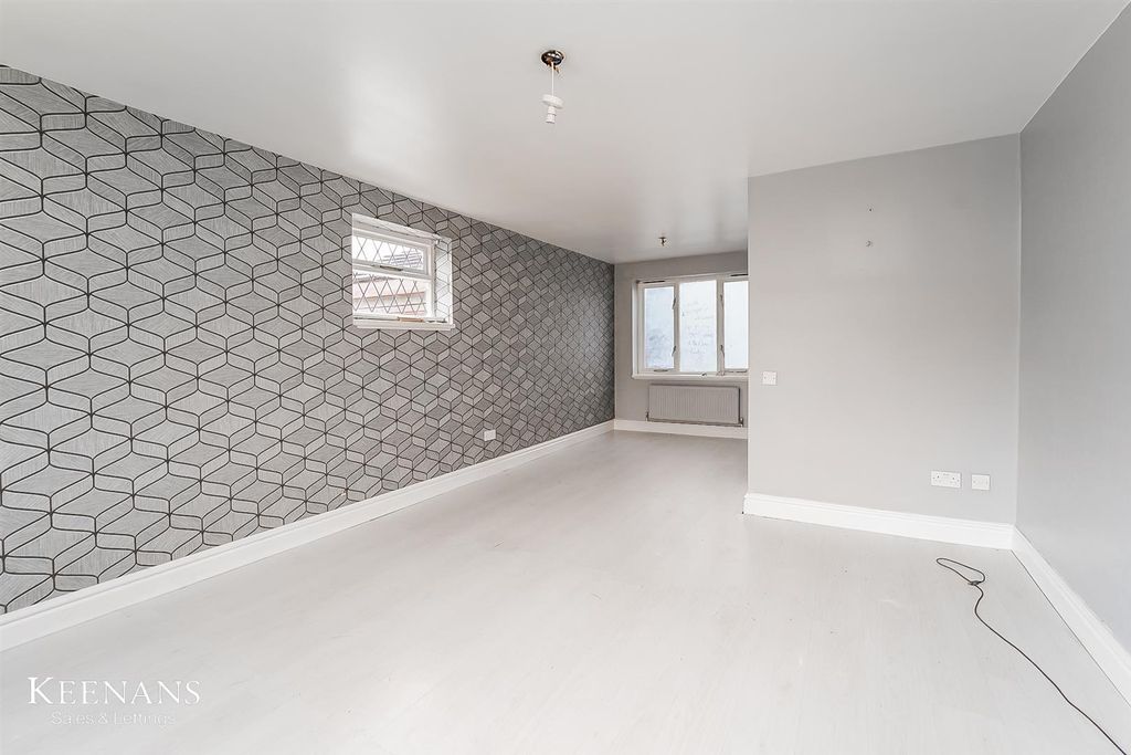 Property photo 3 of 23 Dsc00253.Jpg