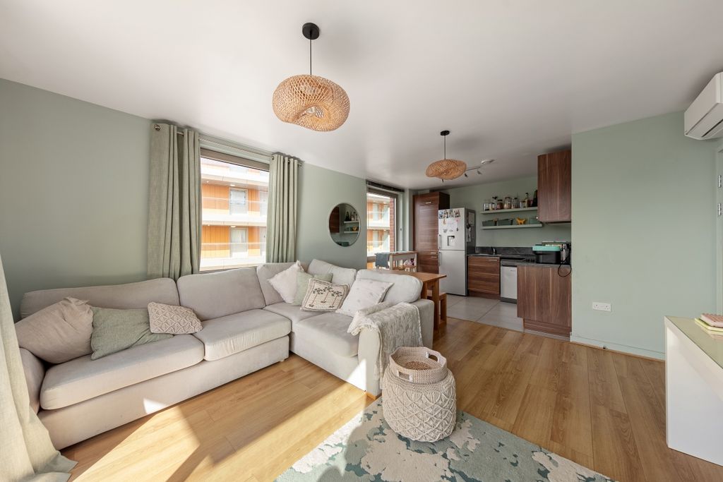 Property photo 1 of 10 094A1362