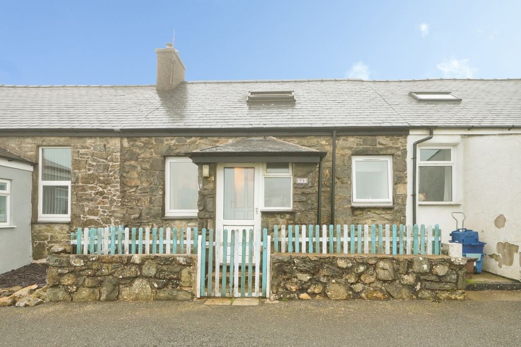 Property photo 1 of 20 Pbox-Img.Jpg