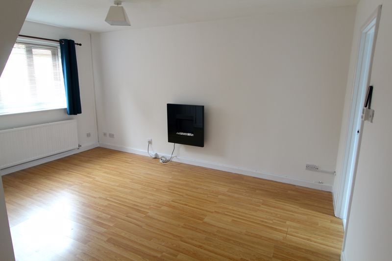 Property photo 2 of 12 Living Room