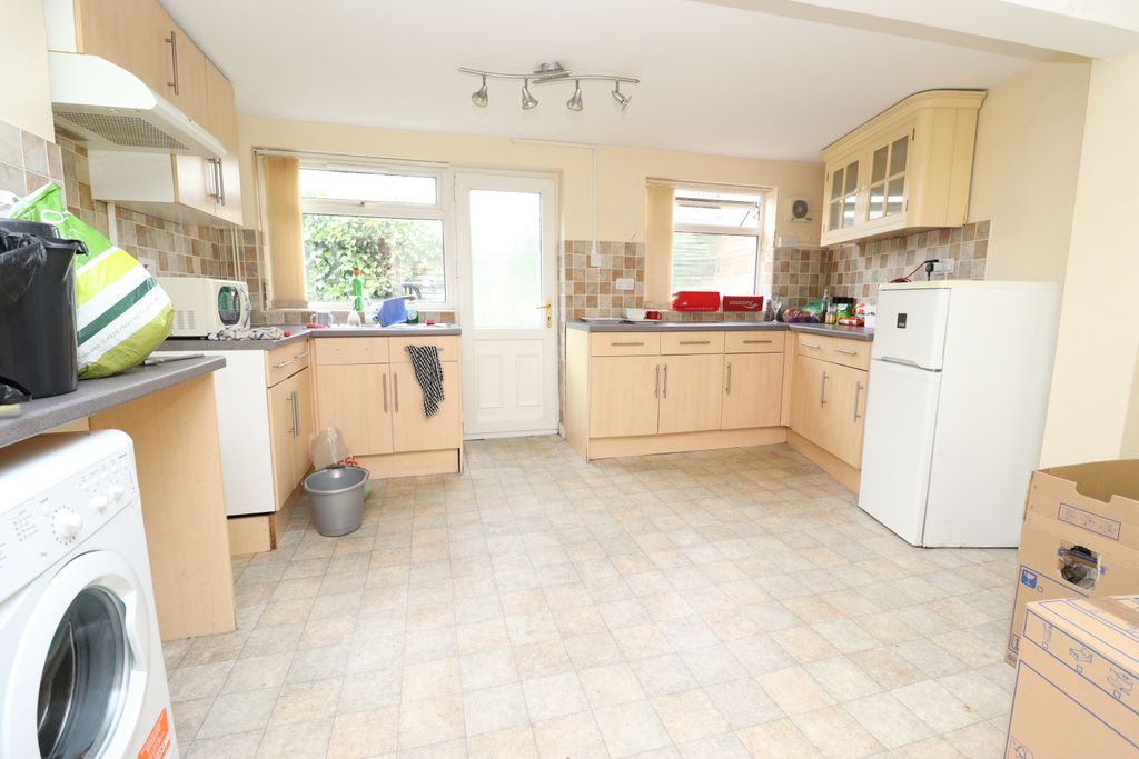 Property photo 2 of 10 Img_7757