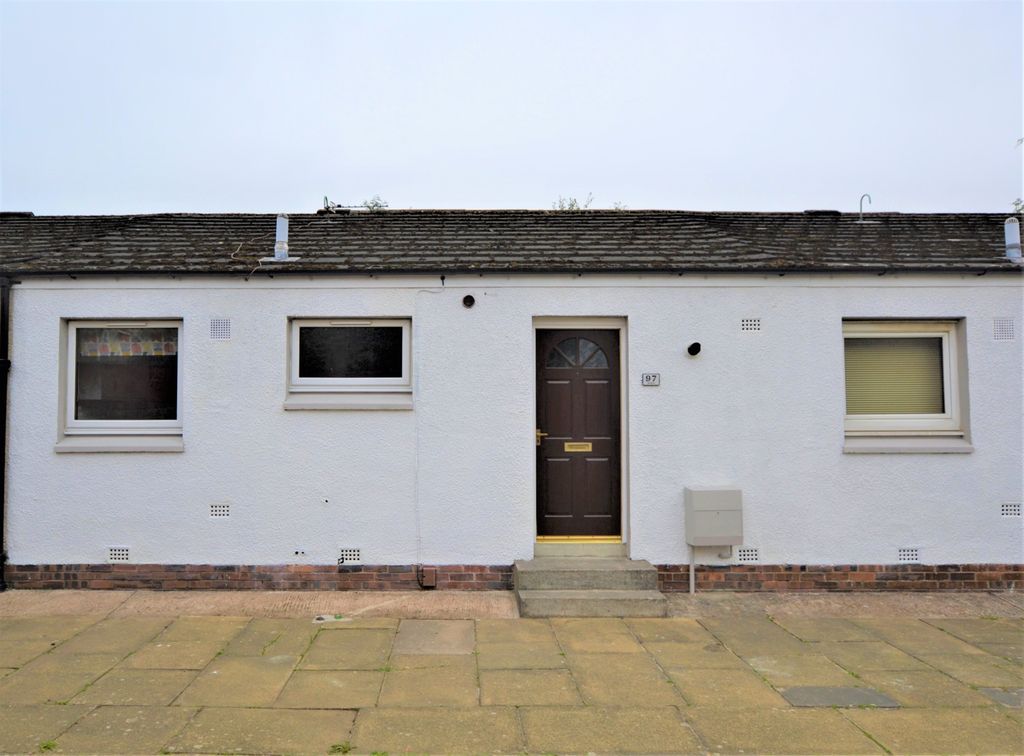 Property photo 1 of 6