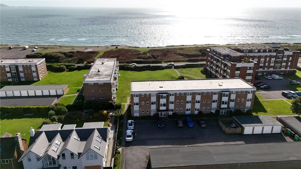 Property photo 1 of 11 Picture No. 20