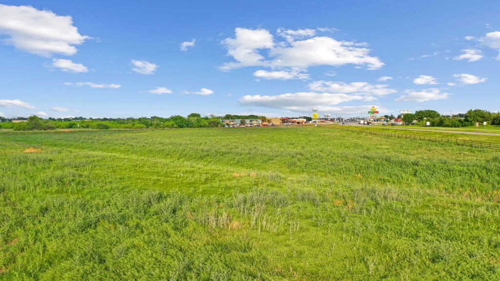 Property photo 3 of 14 <Alttext/>