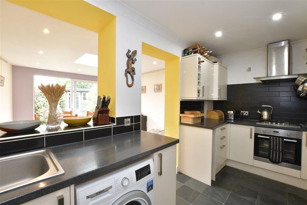 Property photo 3 of 13 Kitchen