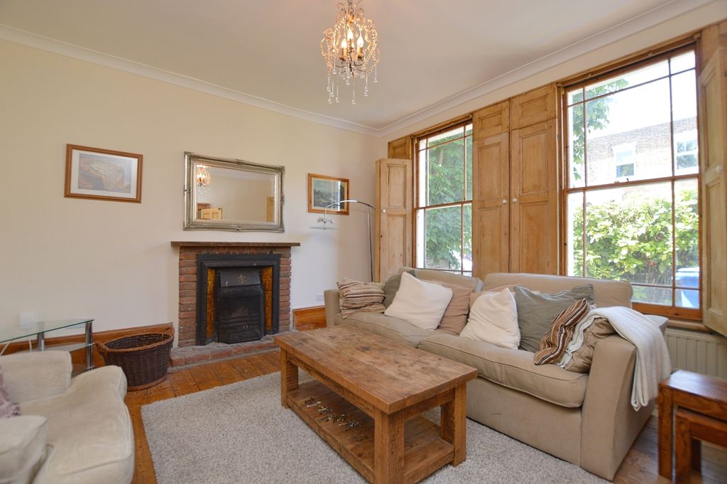 Property photo 2 of 9 Reception