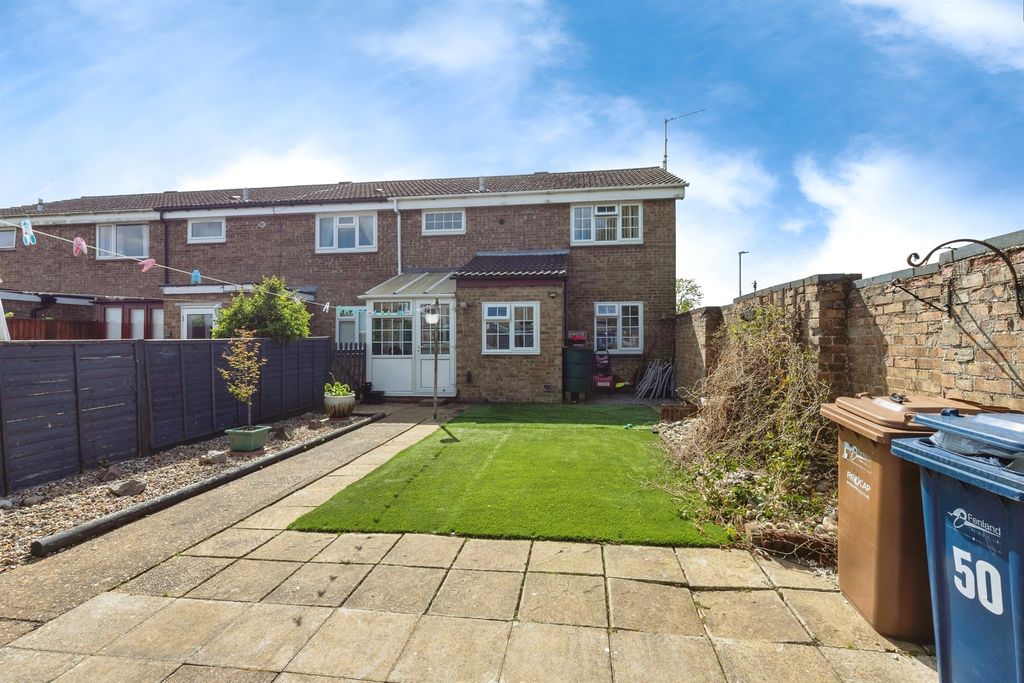 Property photo 2 of 14