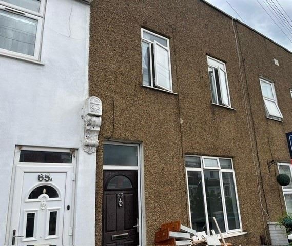 Property photo 1 of 11 m.Jpg