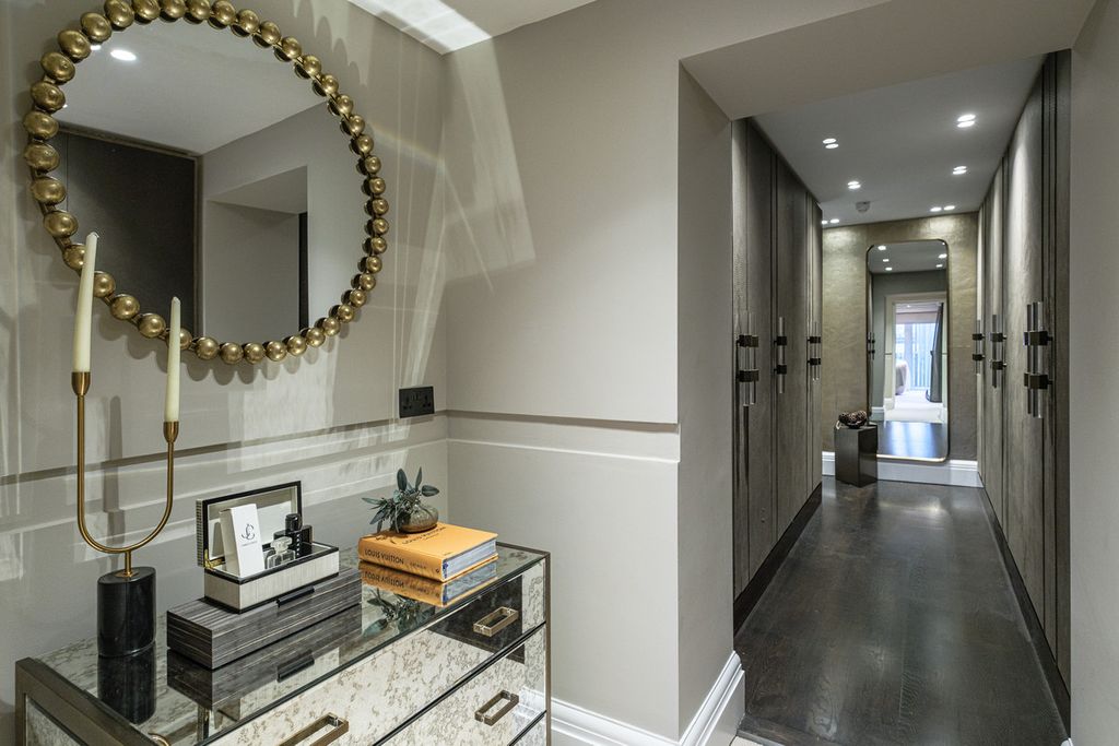 Additional image 43 of 8 bed town house to rentCheyne Walk, London SW3