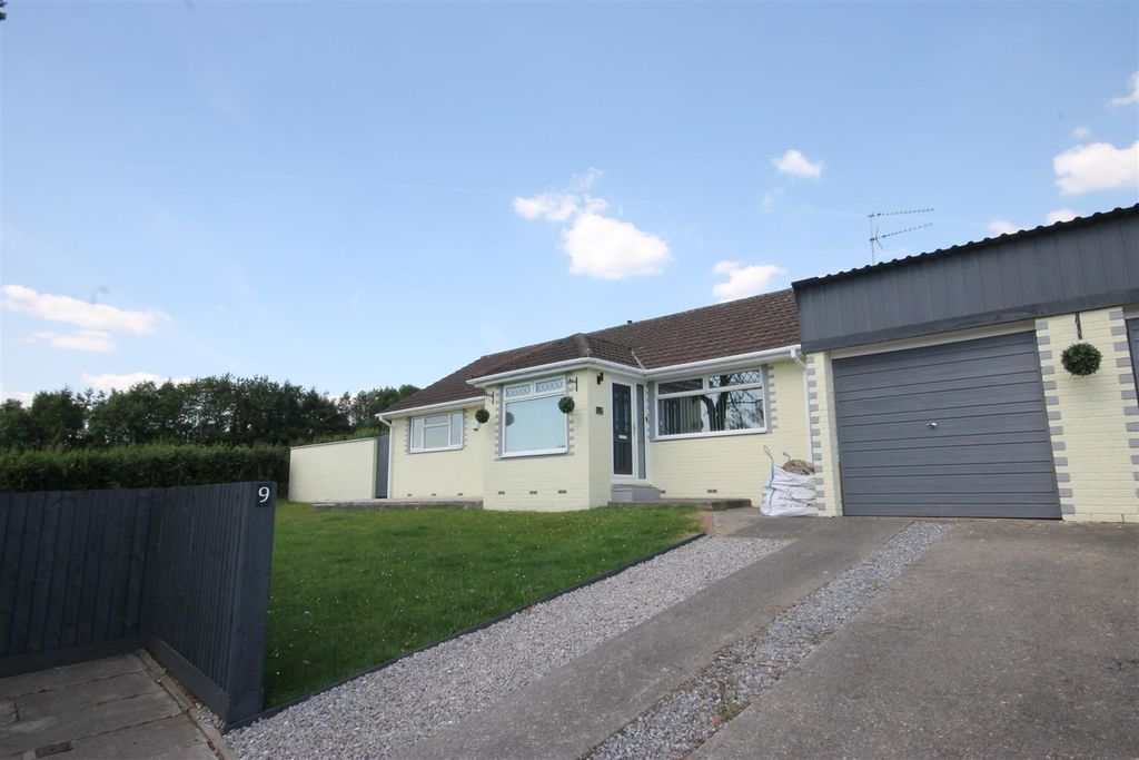 Property photo 1 of 15 Exterior