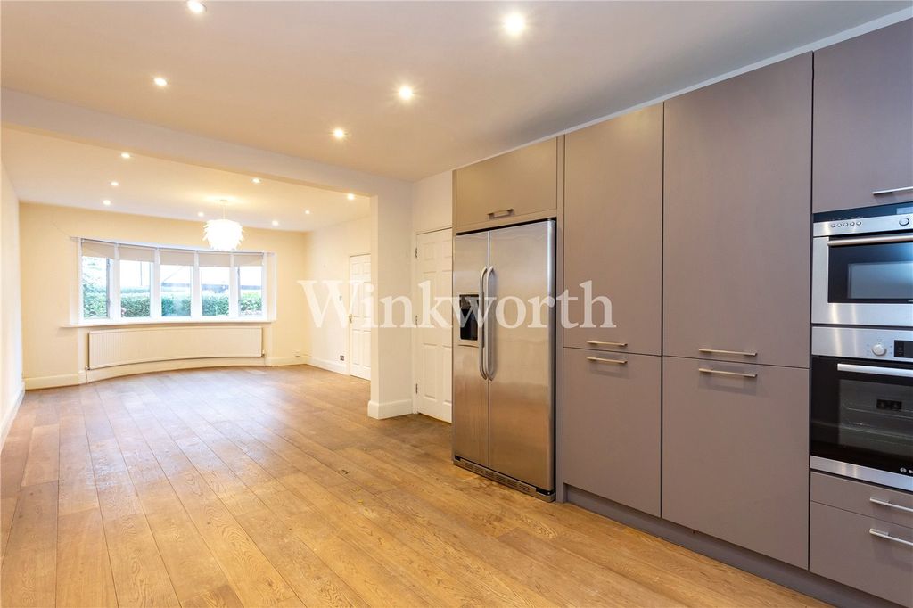 Property photo 1 of 18 Picture No. 26