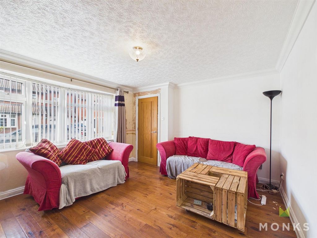 Property photo 3 of 14 Cam01520G0-Pr0352-Still002.Jpg