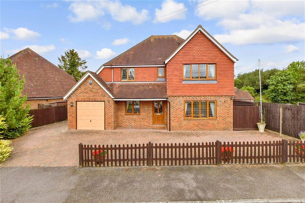 Property photo 1 of 10 External (Web)