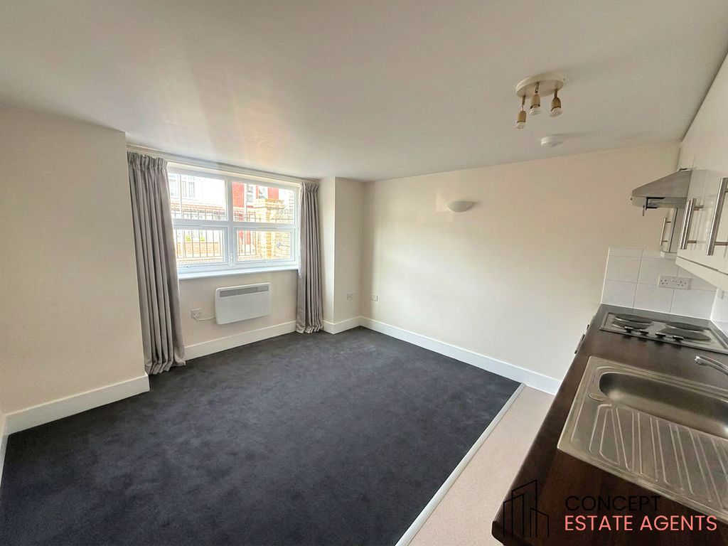 Property photo 2 of 6