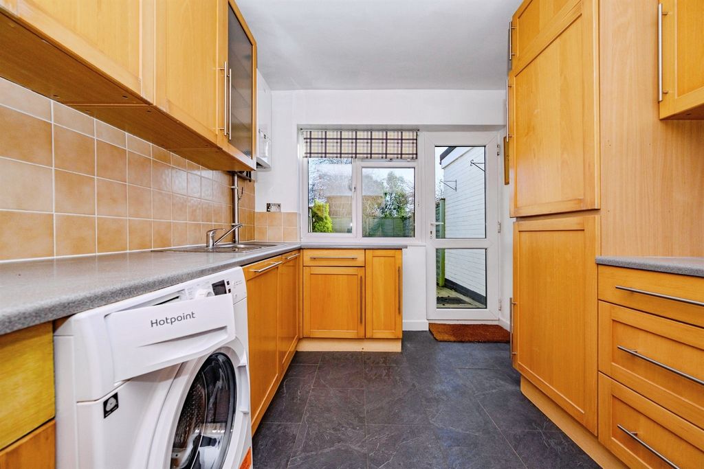 Property photo 2 of 14