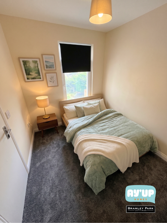 Property photo 2 of 3