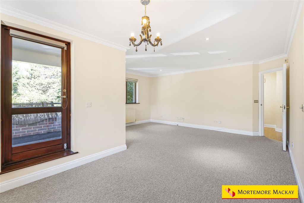 Property photo 3 of 21 19_62522_Watermarked.Jpg