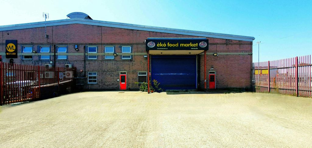 Property photo 1 of 4 Unit 5 - Meridian Trading Estate, Bugsby's Way (1).Jpeg