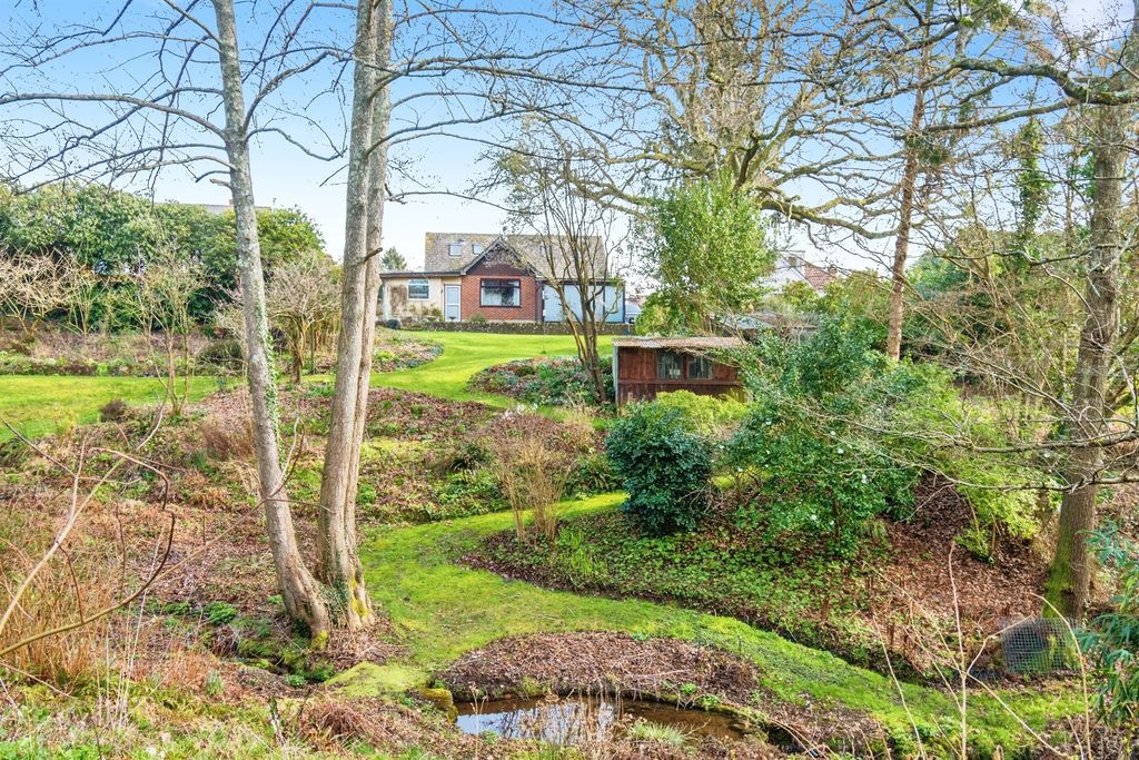 Property photo 1 of 23