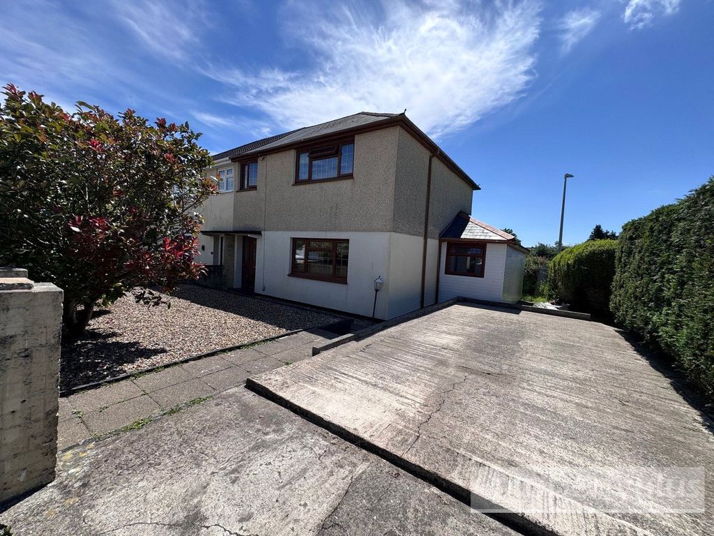 Property photo 1 of 15 Picture No. 02