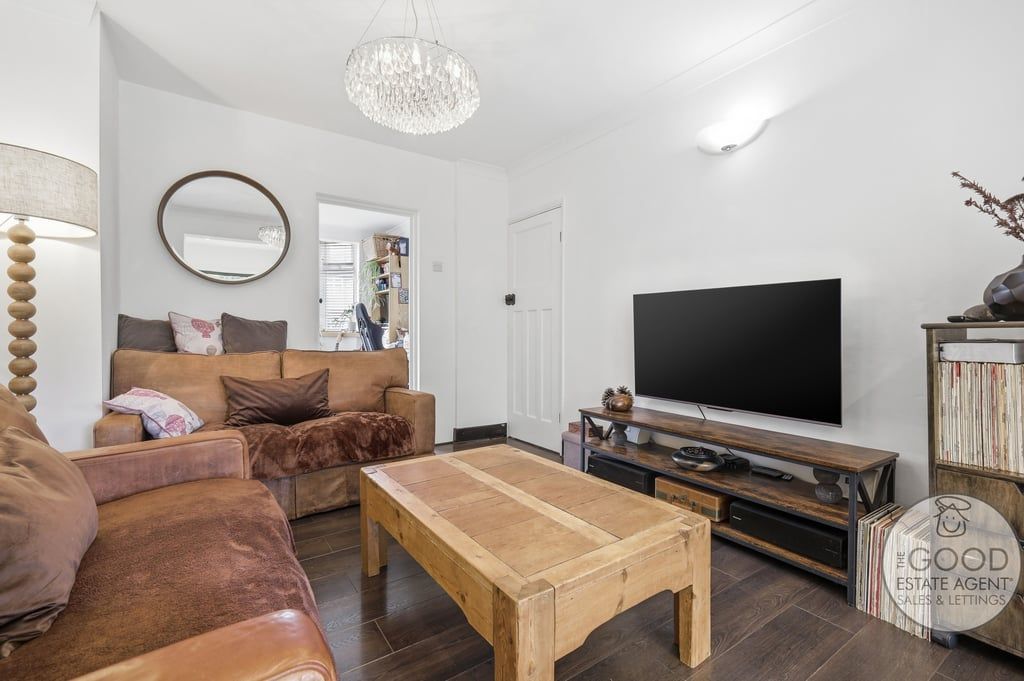 Property photo 3 of 17