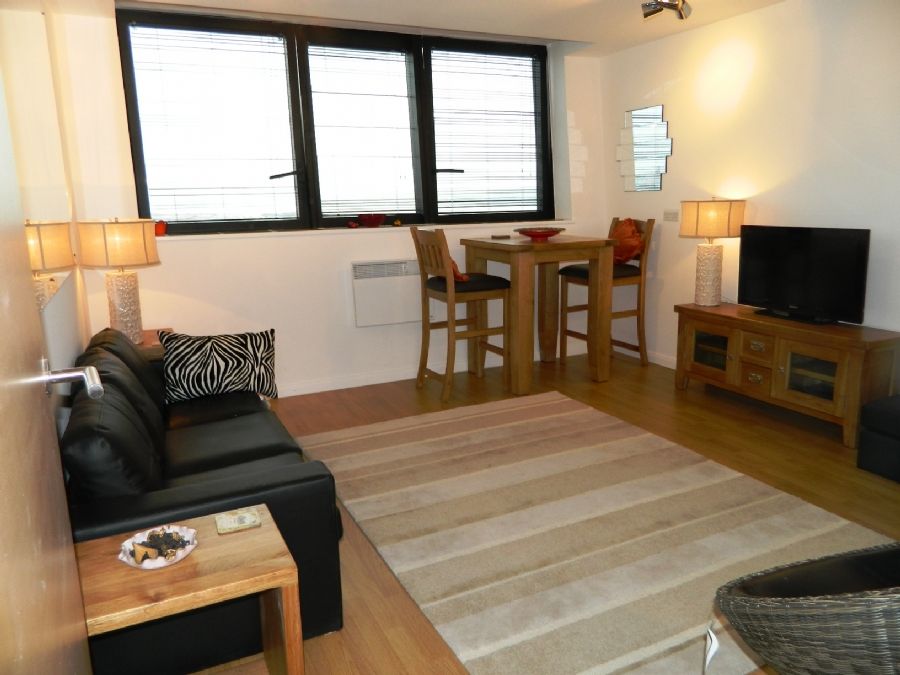 Property photo 1 of 25