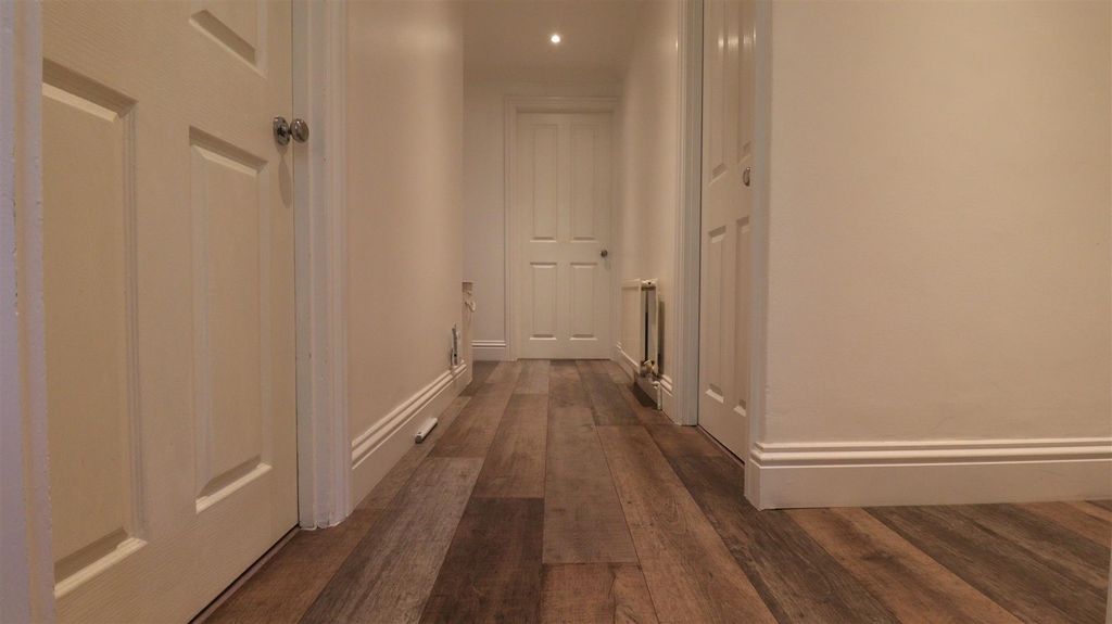 Property photo 3 of 13 Img_2093.Jpg