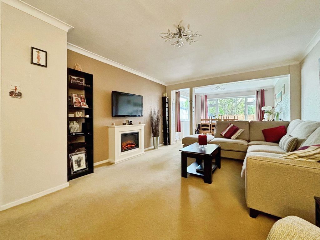 Property photo 3 of 13 Living Room