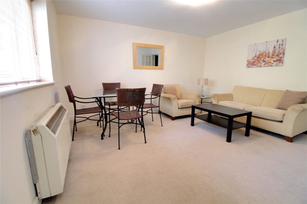 Property photo 2 of 9 Picture No. 09