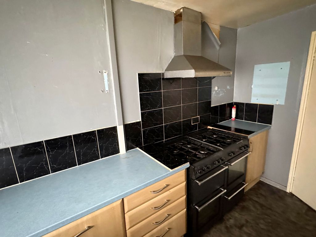 Property photo 2 of 11 Unnamed (5)